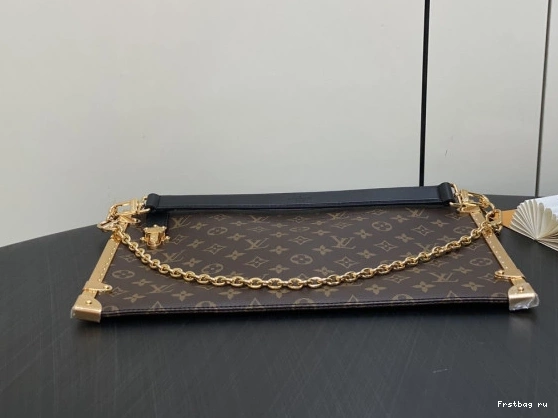 First bag ru VUITTON LOUIS Lucky Trunk 0712